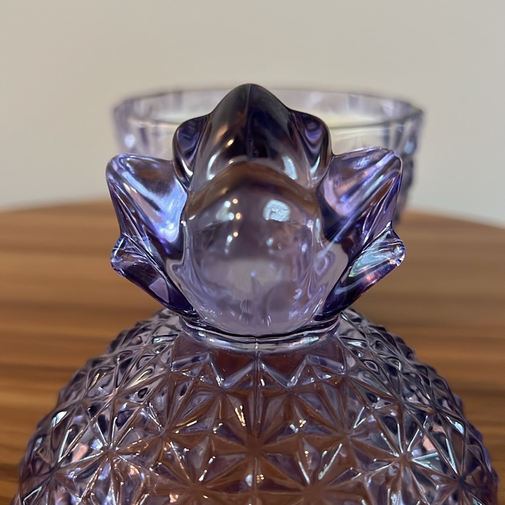 SEA & SAND candle in EXCELLENT LIKE-NEW CONDITION!! Hanalei Wildflower scent. - Picture 7 of 11